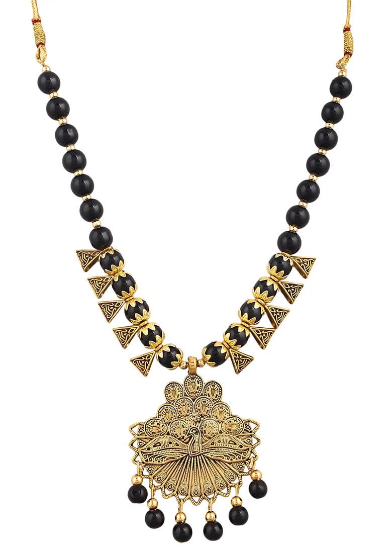 Black Triangle Beads Dancing Peacock Pendant Necklace Set