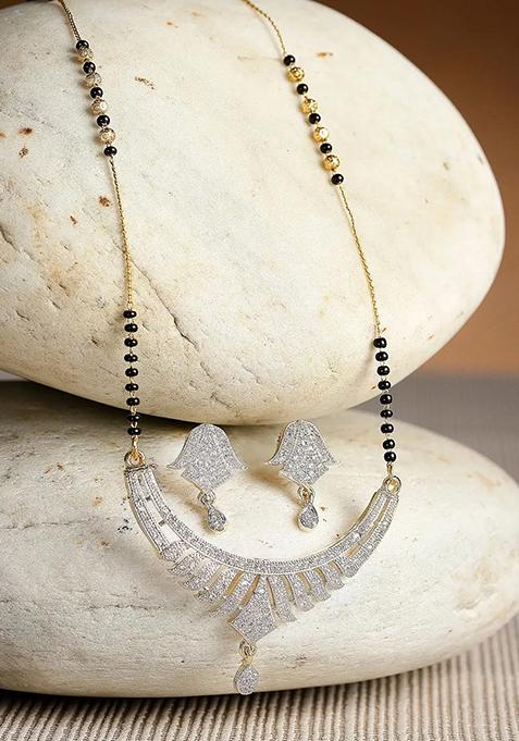 Chaku Mangalsutra And Radha Krishna Chain Pendant Necklace Set