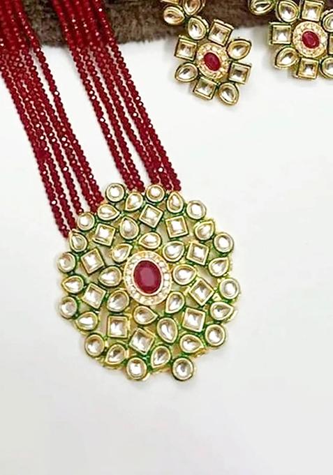 Maroon Crystal With Maroon Big Center Choker Combo