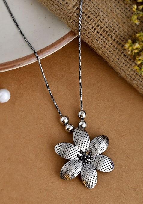 Silver Plated Oxidised Necklace