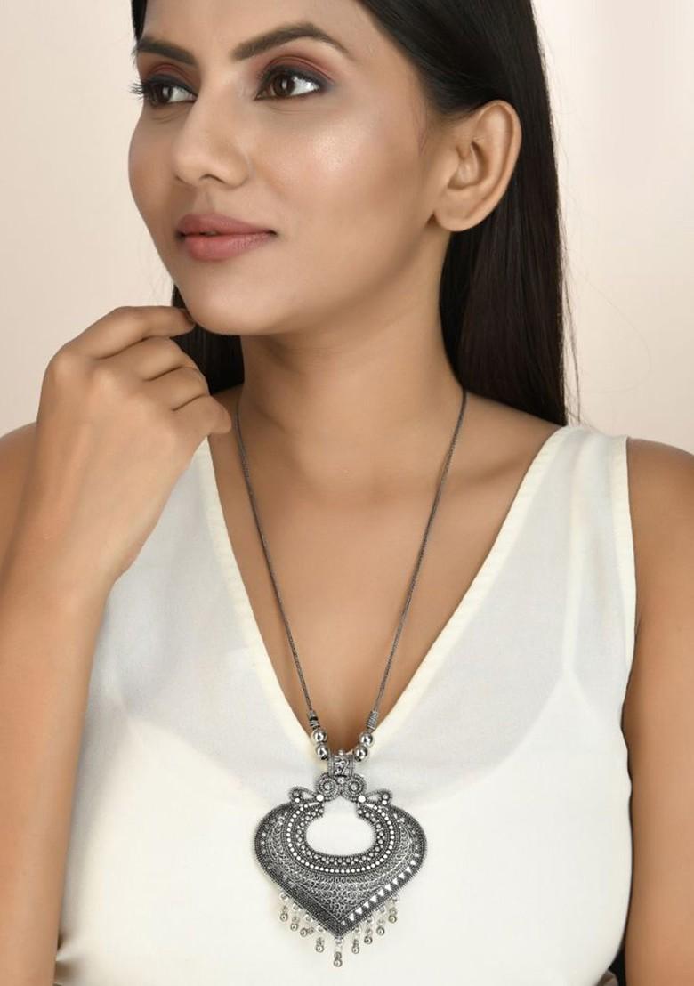 Silver Plated Artificial Beaded Oxidised Necklace