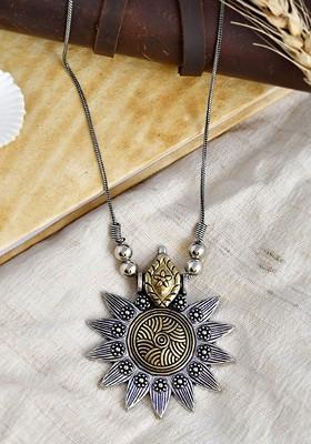 Gold Plated Circular Oxidised Dual Tone Chain Pendant With Chain