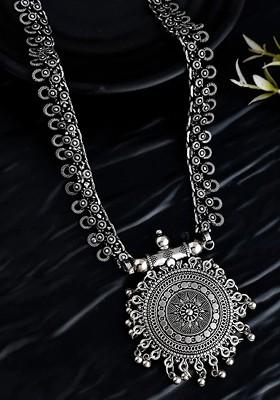 Silver Plated Artificial Beaded Oxidized Necklace