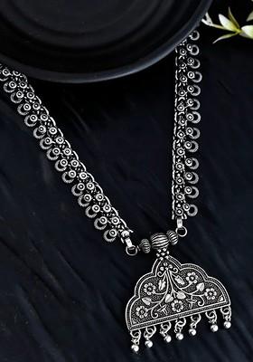 Silver Plated Oxidised Spring Chain Pendant Statement Necklace