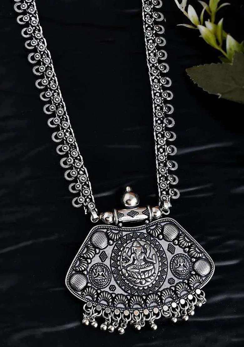 Silver Plated Oxidised Spring Chain Pendant Statement Necklace - Indya