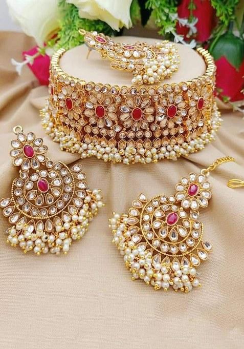 Gold Plated Crystal Stone And Pearls Choker Necklace Set