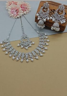 Silver Plated Crystal Stone And Beads Necklace Set