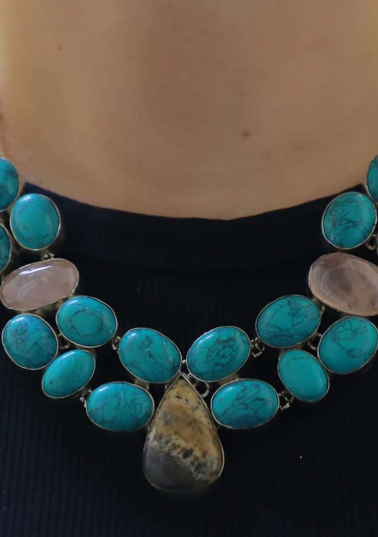 Black Shimmer Embroidered Necklace - Indya