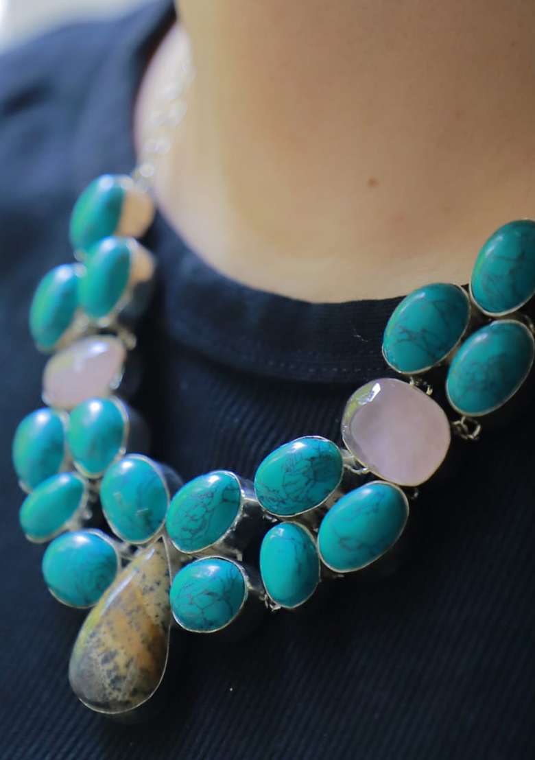 Black Shimmer Embroidered Necklace - Indya