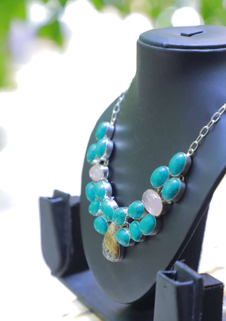 Black Shimmer Embroidered Necklace - Indya