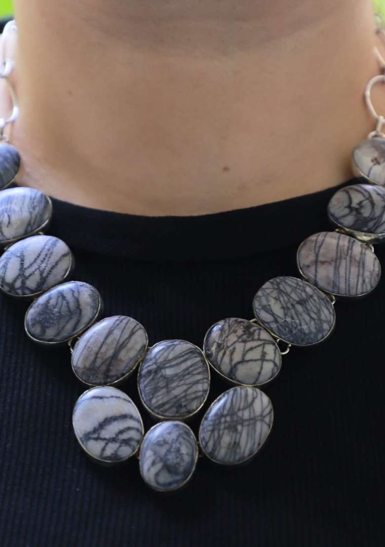 Black And Multi Velvet Embroidered Necklace - Indya