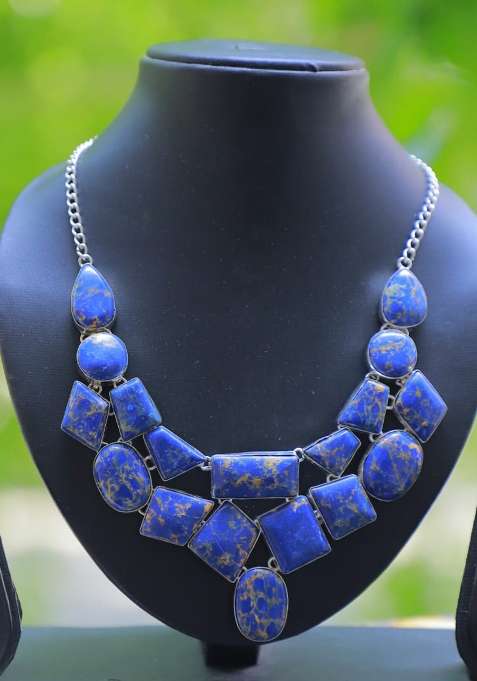 Cream Net Fabric Solid Necklace