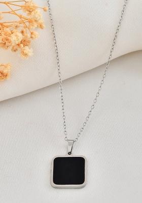 Menstainless Steel Silver Plated Chain With Square Shaped Pendant