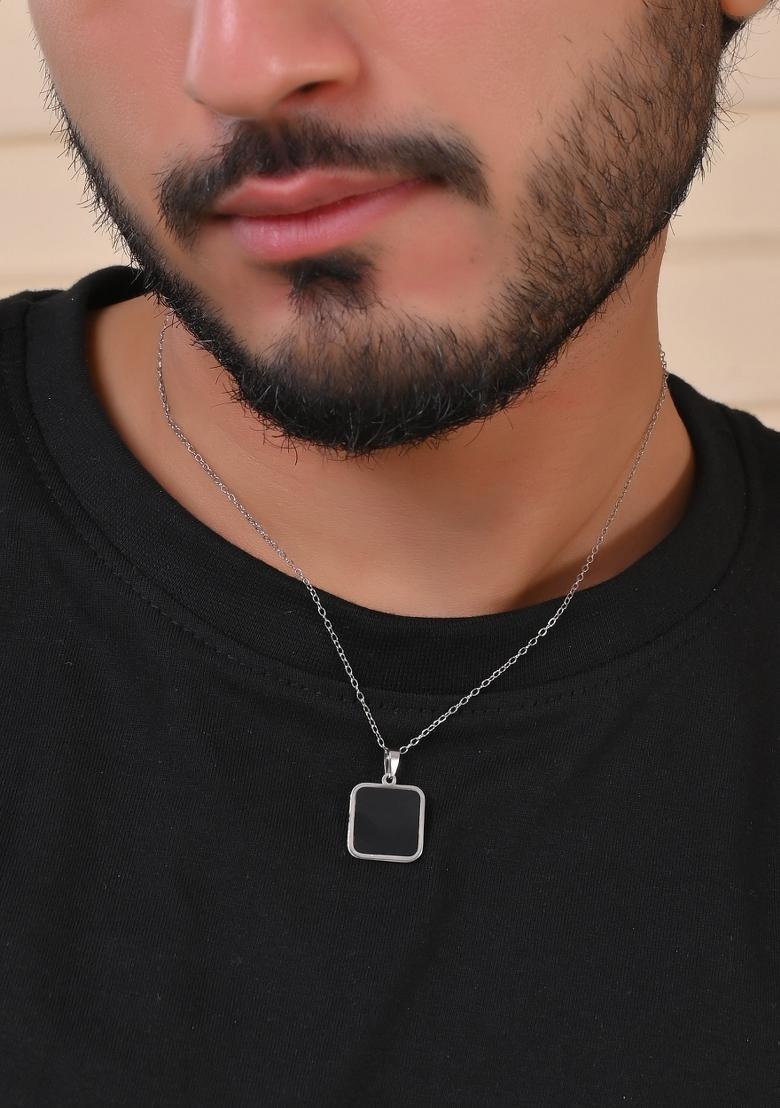 Menstainless Steel Silver Plated Chain With Square Shaped Pendant