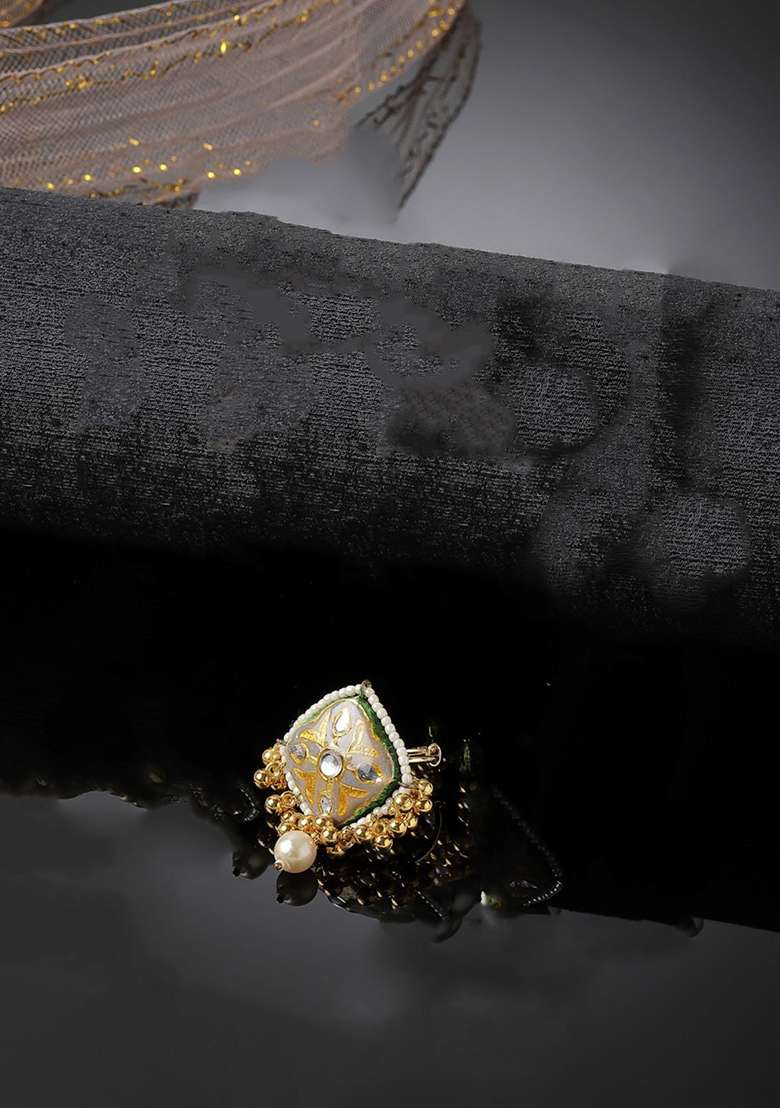 Gray And Green Gold Plated Kundan Pearl Ring - Indya