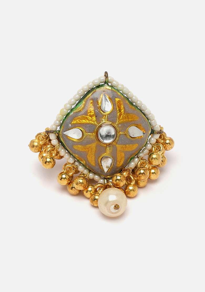 Gray And Green Gold Plated Kundan Pearl Ring - Indya