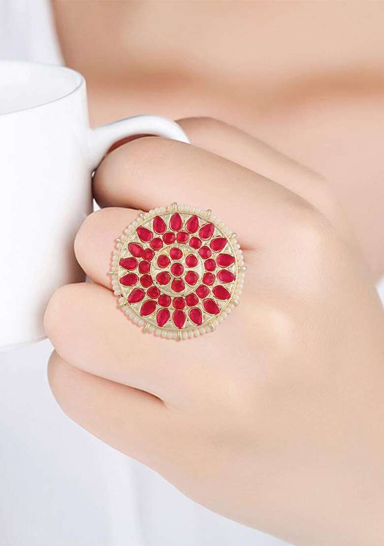 Gold Plated Kundan Studded Adjustable Ring In Floral Pattern - Indya