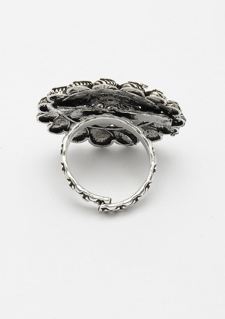 Silver Toned Floral Shape Adjustable Finger Ring