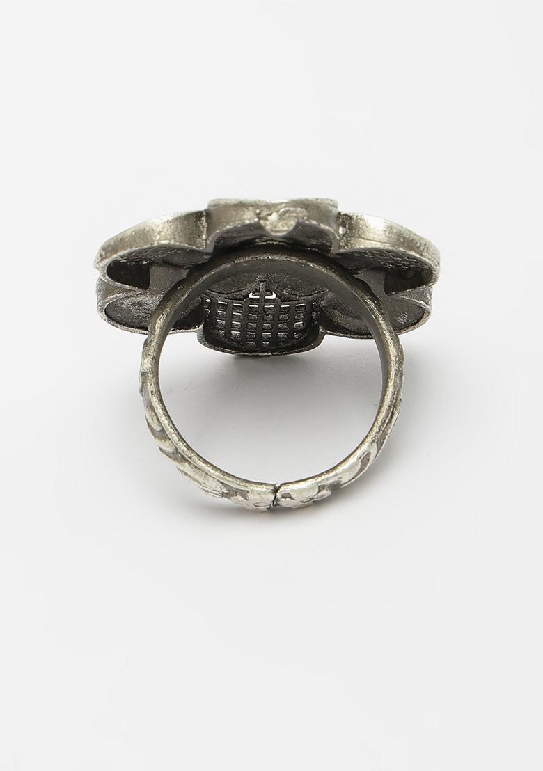 Silver Toned Floral Shape Adjustable Finger Ring