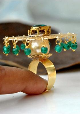 Green Merry Go Round Mixed Alloy Ring