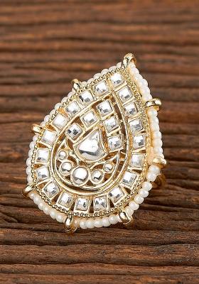 Golden White Kundan Finger Ring