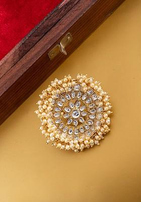 Gold Plated Kundan Studded And Beaded Finger Ring