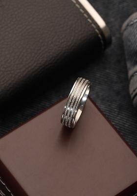 Men Rhodium Plated Stainless Steel Cz Studded Finger Ring