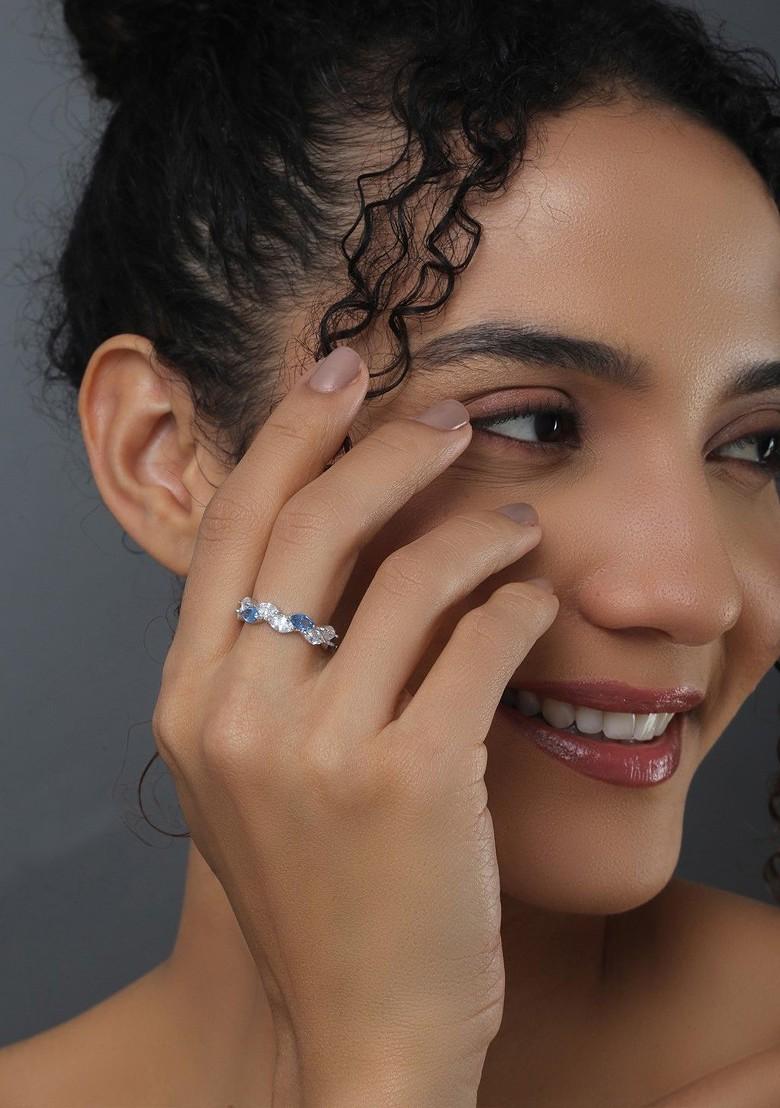 Rhodium Plated Crystal Studded Adjustable Finger Ring