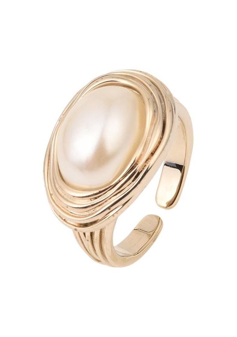 Gold Plated Pearls Adjustable Finger Ring