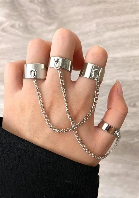 Silver Trendy Interlinked Dual Band Statement Ring For Women In Glossy Finish