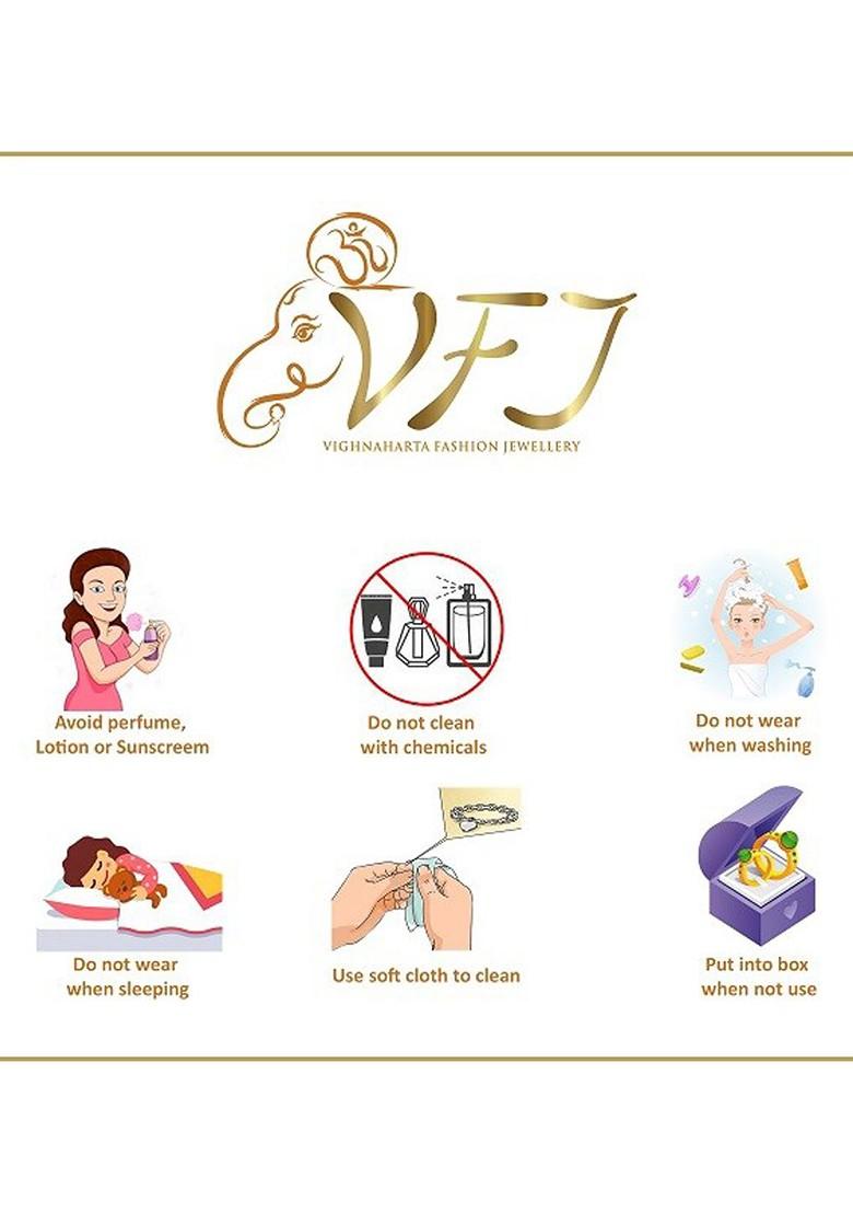 Gold Mens  Gold Plated Letter J Charm With Kumkum Leaf Tie Up Rakhi