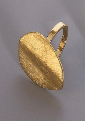 18K Gold Plated Anti Tarnish Waterproof Brushed Oval Shape Statement Ring