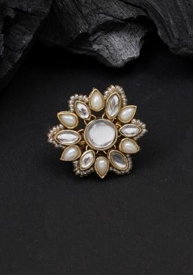 White Glass Kundan Mixed Alloy Rings