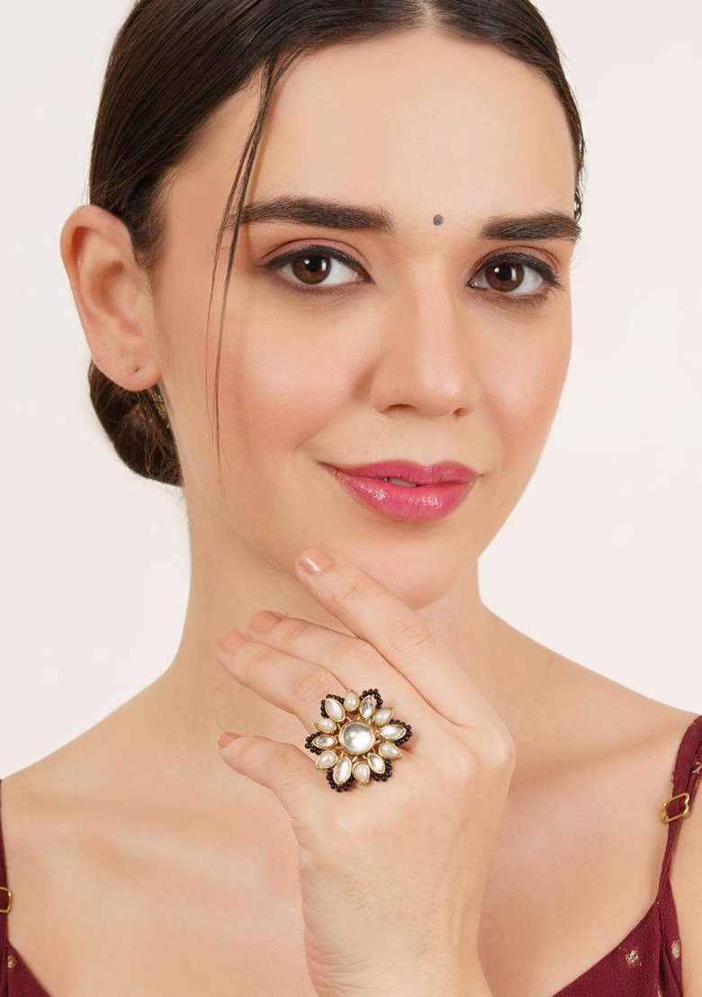 Black Glass Kundan Mixed Alloy Rings - Indya