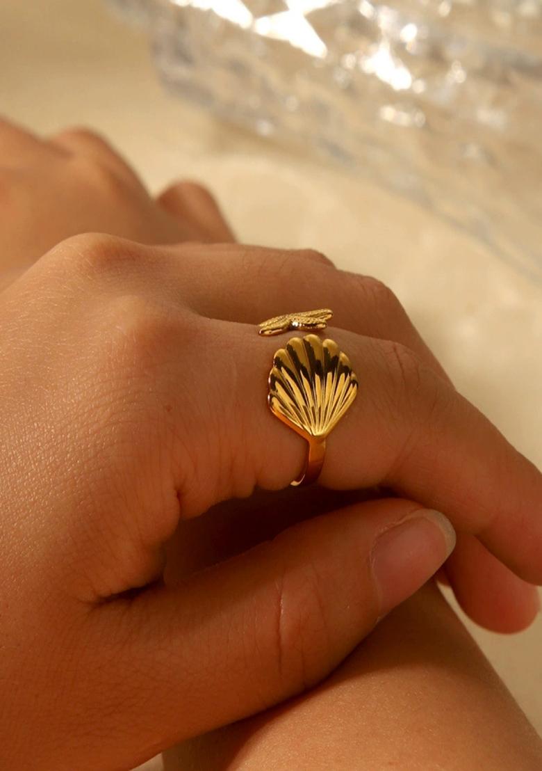 18K Gold Plated Waterproof Anti-Tarnish Adjustable Shell And Starfish Ring - Indya
