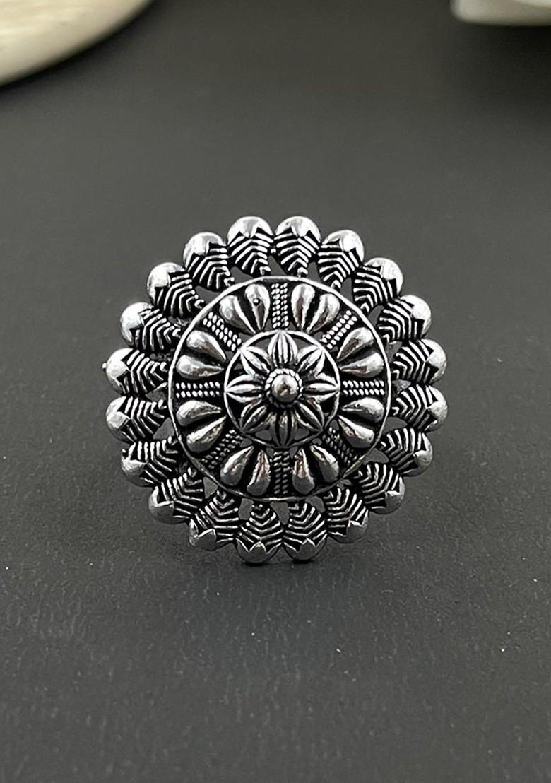 Silver Plated Oxidised Adjustable Finger Ring