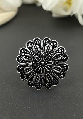 Silver Plated Oxidised Adjustable Finger Ring