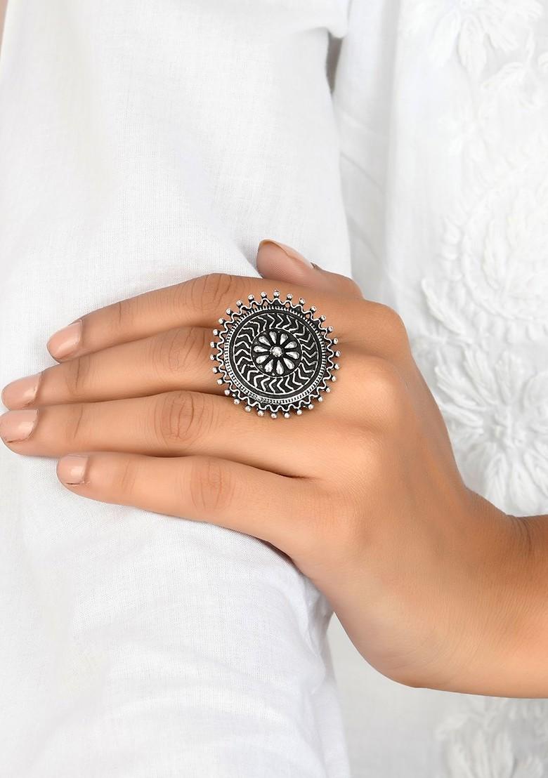 Silver Plated Adjustable Oxidised Finger Ring