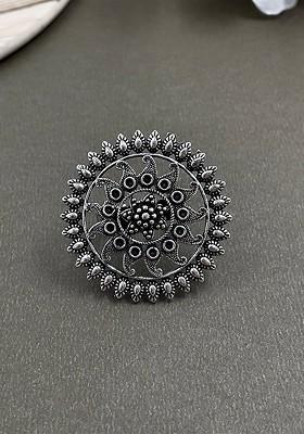 Silver Plated Oxidised Finger Ring