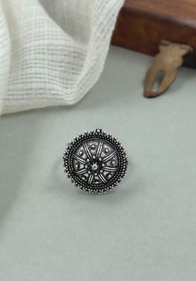 Intricate Oxidised Detailing Studded Adjustable Finger Ring