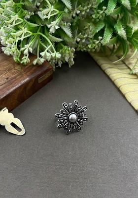 Silver Plated Oxidised Adjustable Finger Ring