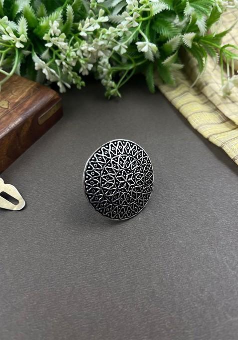 Silver Plated Oxidized Finger Ring