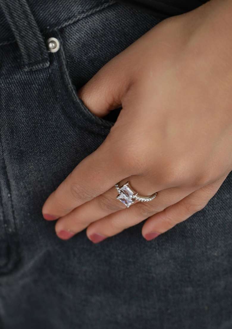 Silver Plated And White Cubic Zirconia Studded Ring - Indya
