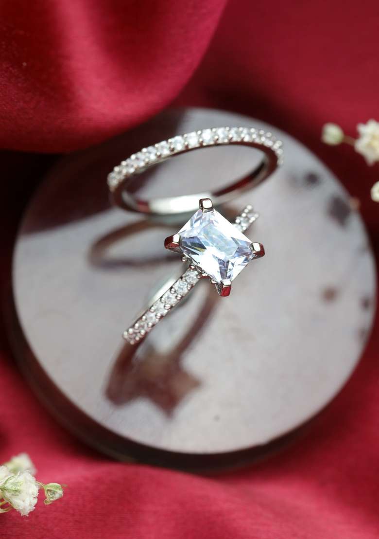 Silver Plated Silver Toned White Kundan Studded Finger Ring - Indya