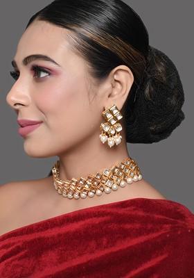Silver Pearl Bead Kundan Studded Choker Necklace And Earrings Set
