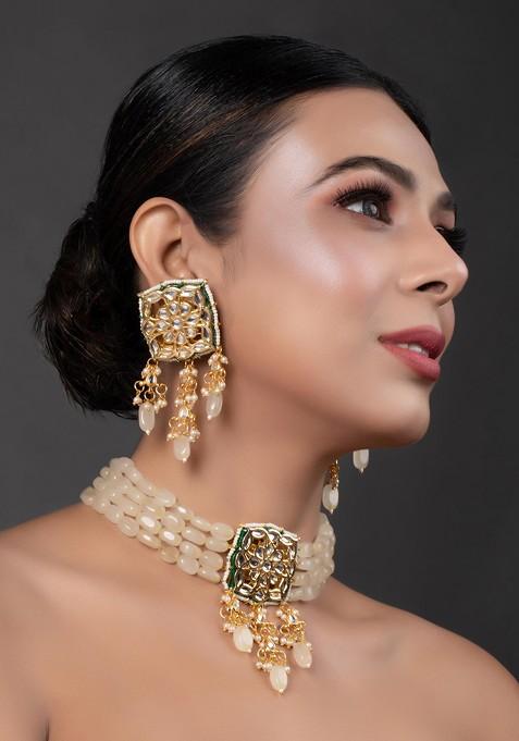 Cream Gold Tone Kundan Choker Necklace Set