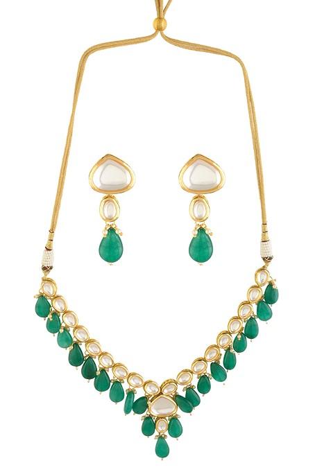 Emerald Bead Gold Tone Kundan Necklace And Earrings Set