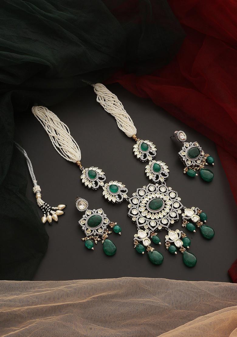 Green Silver Tone Polki Necklace Set