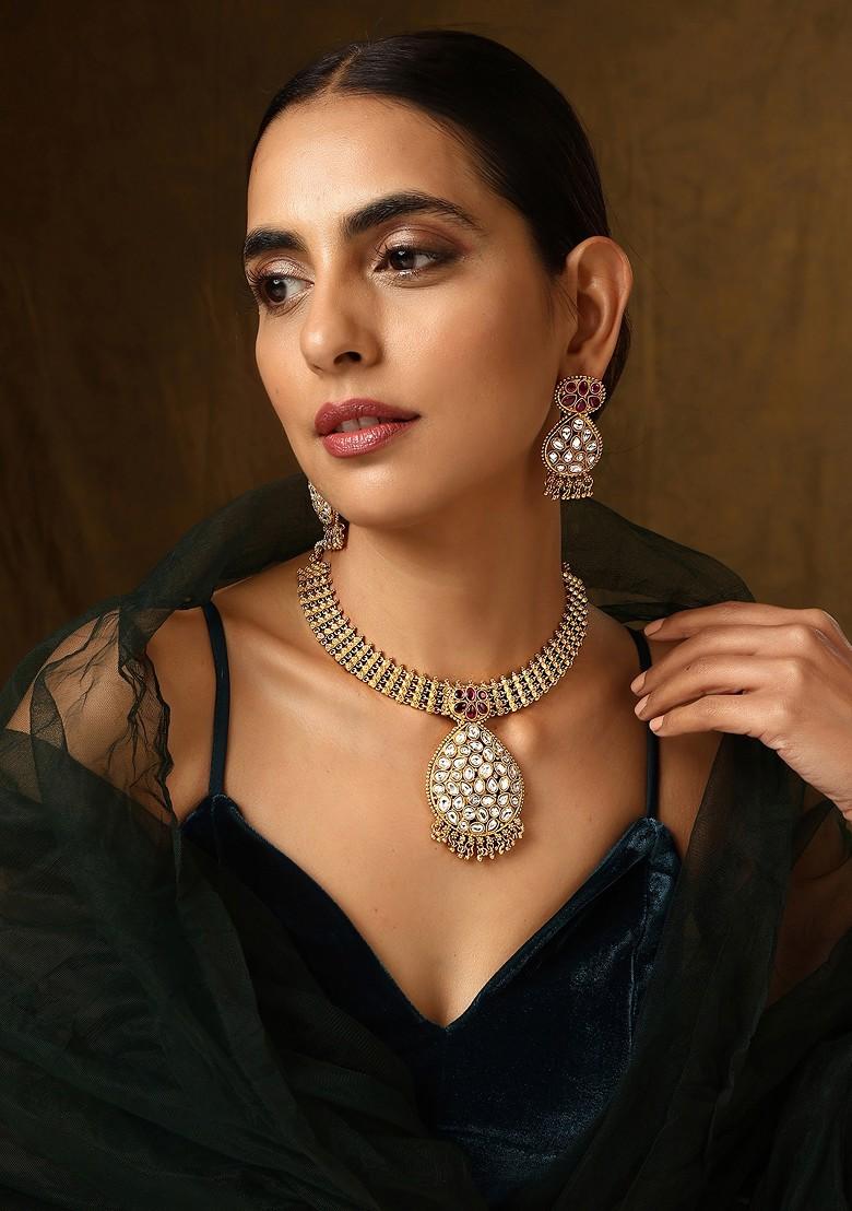 Red Gold Tone Kundan Temple Necklace Set