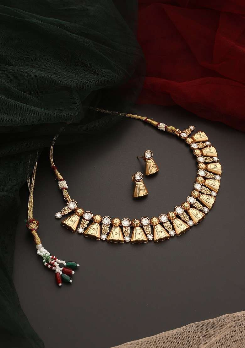 Gold Tone Kundan Temple Necklace Set - Indya